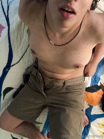 jax IS ON HIATU / tomboij nude photo #4