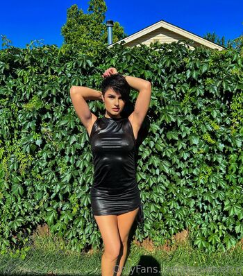 Toni Ros / tonirosetcp / _thetonirose_ nude photo #16