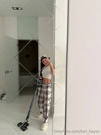 Tori Hayes / tori_hayes nude photo #2