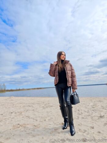 Edwina T / trans_dolls nude photo #14