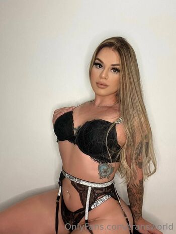 ANACONDA / transworld nude photo #20