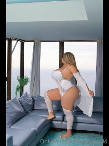 ANACONDA / transworld nude photo #32