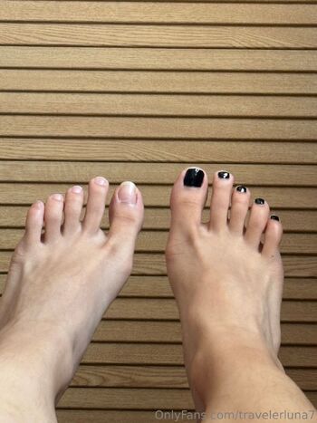 Luna Camaripano / travelerluna7 / lunacamaripanx / lunacamaripano nude photo #37