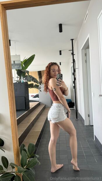 Luna Camaripano / travelerluna7 / lunacamaripanx / lunacamaripano nude photo #39