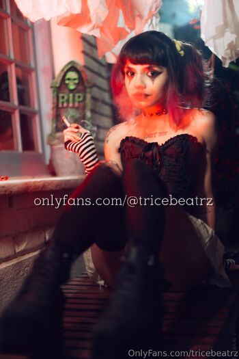 Tric / tricebeatrz / trice.sg nude photo #29