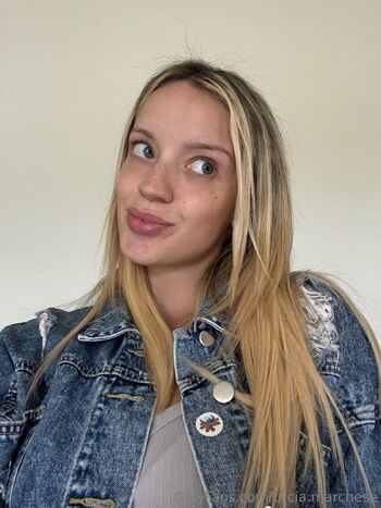 Trici / tricia.marchese nude photo #10