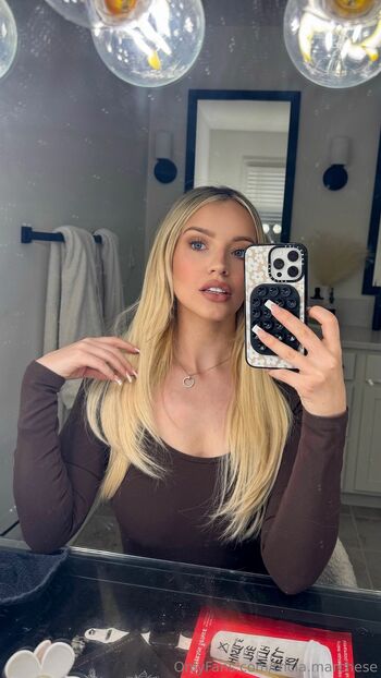 Trici / tricia.marchese nude photo #16