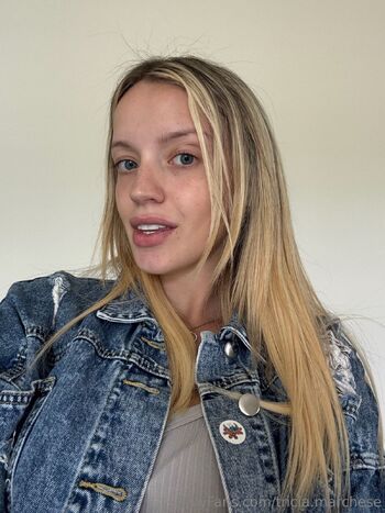 Trici / tricia.marchese nude photo #26