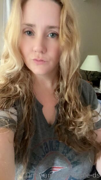 Bridge / triple-ds nude photo #39