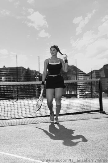 𝑻𝒔 𝑳𝒂𝒓𝒊𝒔𝒂 𝑲𝒆𝒎𝒚𝒍𝒍𝒊 1 TRANS DOL / ts_larisakemyllifree nude photo #14