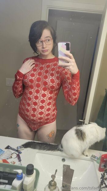 Sylvie Fa / tsfaebiee nude photo #10