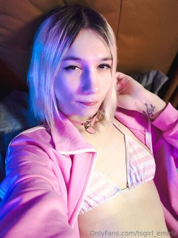 Emiria T / tsgirl_emiria nude photo #13