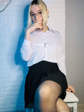 Emiria T / tsgirl_emiria nude photo #22