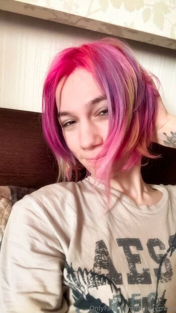 Emiria T / tsgirl_emiria nude photo #36