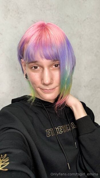 tsgirl emiria