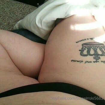 Monika Lewinsk / tslewinski5683 nude photo #5