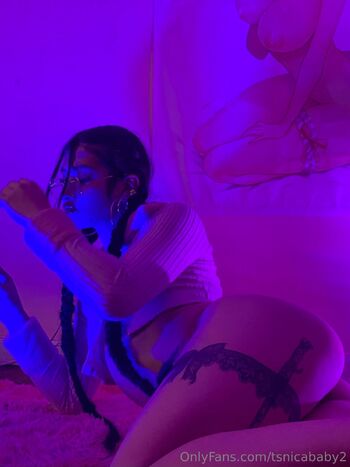 moonfire / tsnicababy2 nude photo #10