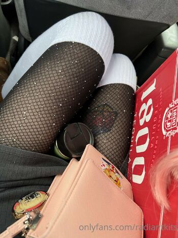 R a k i / tsundereraki nude photo #21