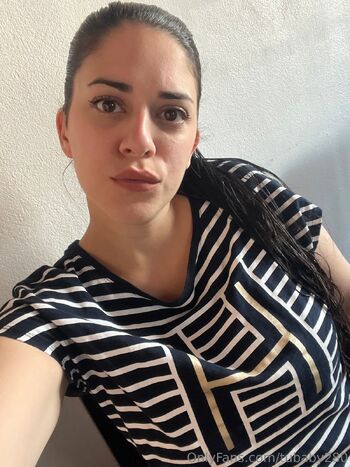 Almita Big natural tits / tubaby280 nude photo #6