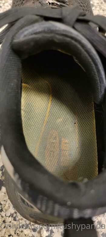 Giantess TushyPand / tushypanda nude photo #8