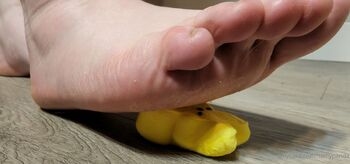 Giantess TushyPand / tushypanda nude photo #25