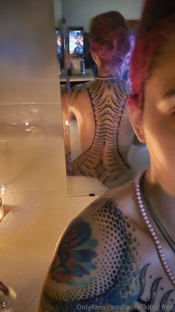 Twerk Kitty Fre / twerk_kitty_free nude photo #14