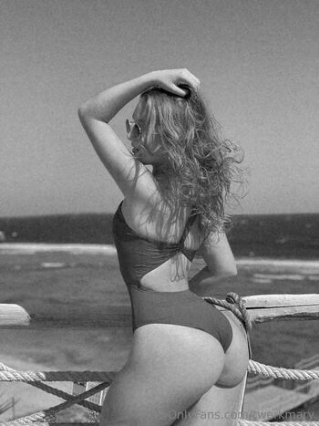 Lady Mary / twerkmary nude photo #14