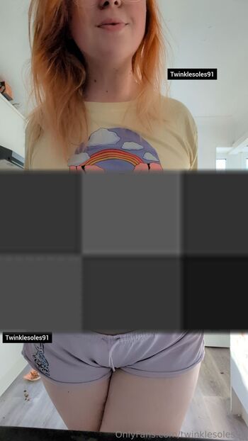 Beka / twinklesoles91 nude photo #8