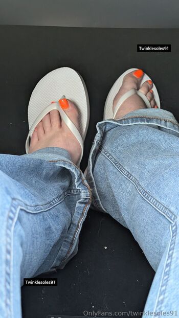 Beka / twinklesoles91 nude photo #13