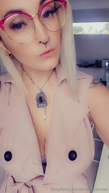 Tattooed Ta / twistedtattooz nude photo #13