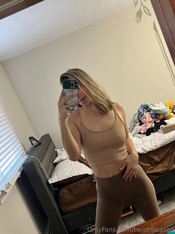 Tessas Asset / twistnteased nude photo #11