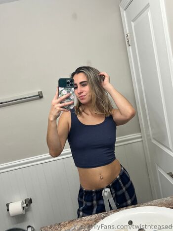 Tessas Asset / twistnteased nude photo #12