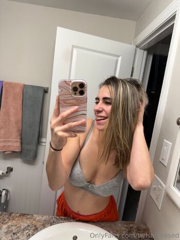 Tessas Asset / twistnteased nude photo #28