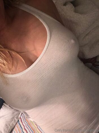 TwistyTie / twistytied nude photo #21