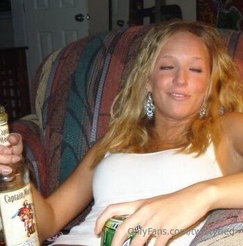 TwistyTie / twistytied nude photo #29