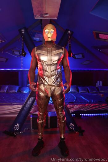 TyroneLovePO / tyronelovepov nude photo #2