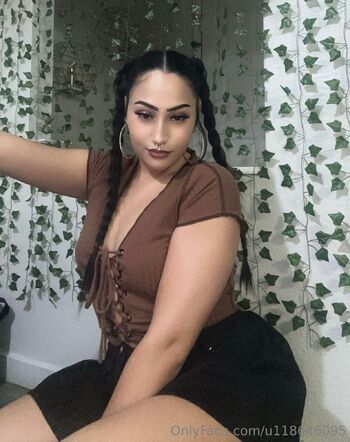 Stin / u118646095 nude photo #2