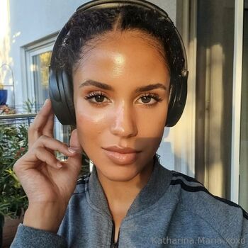 Katharina.Maria.xox / u177345829 nude photo #12