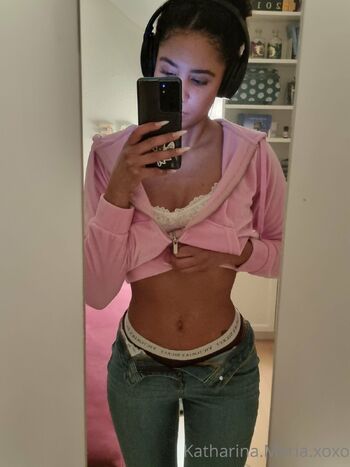 Katharina.Maria.xox / u177345829 nude photo #23
