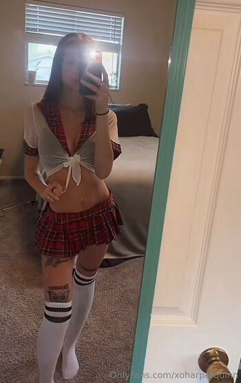 momm / u209936242 / harper_quinnxox / harper_quinnxo nude photo #14