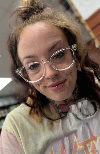 Inkedbabe_199 / u380914208 / thickmechanicchick / inkedbabe_1995 nude photo #5