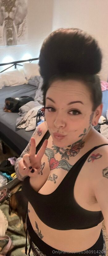 Inkedbabe_199 / u380914208 / thickmechanicchick / inkedbabe_1995 nude photo #23