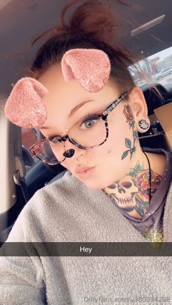 Inkedbabe_199 / u380914208 / thickmechanicchick / inkedbabe_1995 nude photo #24