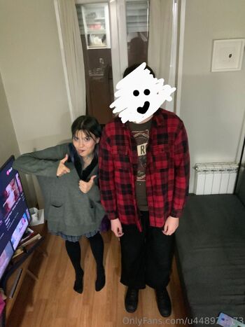 Vickyshedonis / u448927673 nude photo #6