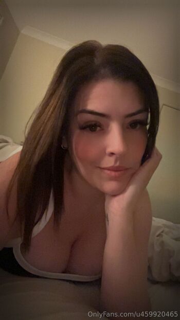 Kimberly Ros / u459920465 nude photo #7