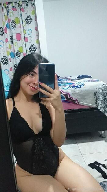 Vivian sanche / u80478231 nude photo #1