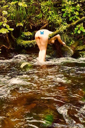 Kinkypriy / uhotwifepriya / nymphohotwifepriya_priyarohan nude photo #10