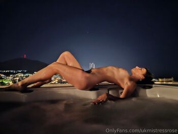 UKMistressRos / ukmistressrose nude photo #29