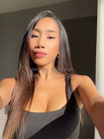 ZELL / uluvzella nude photo #34