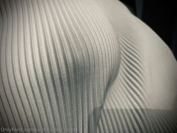 QueenDomin / undressing_room nude photo #38